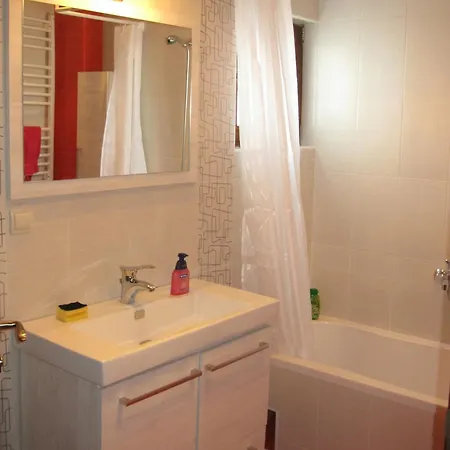 ホステル Oasis ベオグラード